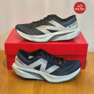 New Balance Rebel V4